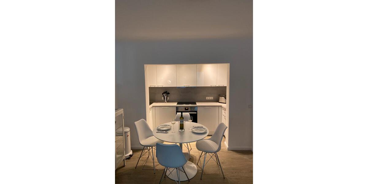 Erdgeschoßwohnung Hamburg Eppendorf - 3 Zimmer, 65 m&sup2;, 2.950&euro; | Angebot:26282108
