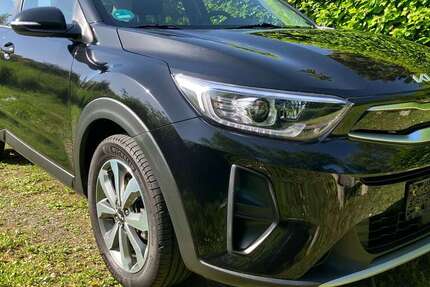 Kia Stonic 16.000 km 15.900 &euro; Hamburg 21109