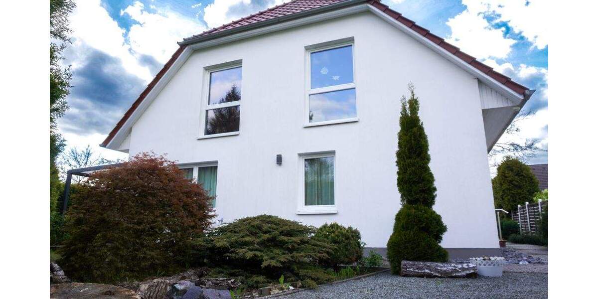 Modernes Einfamilienhaus mit Einliegerwohnung & Terrasse in ruhiger Lage von Neuengamme 6 zimmer