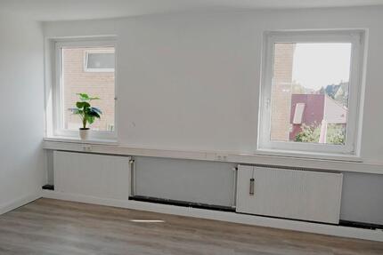 Gewerbeobjekt Hamburg Harburg - 700&euro; | Angebot:26228510