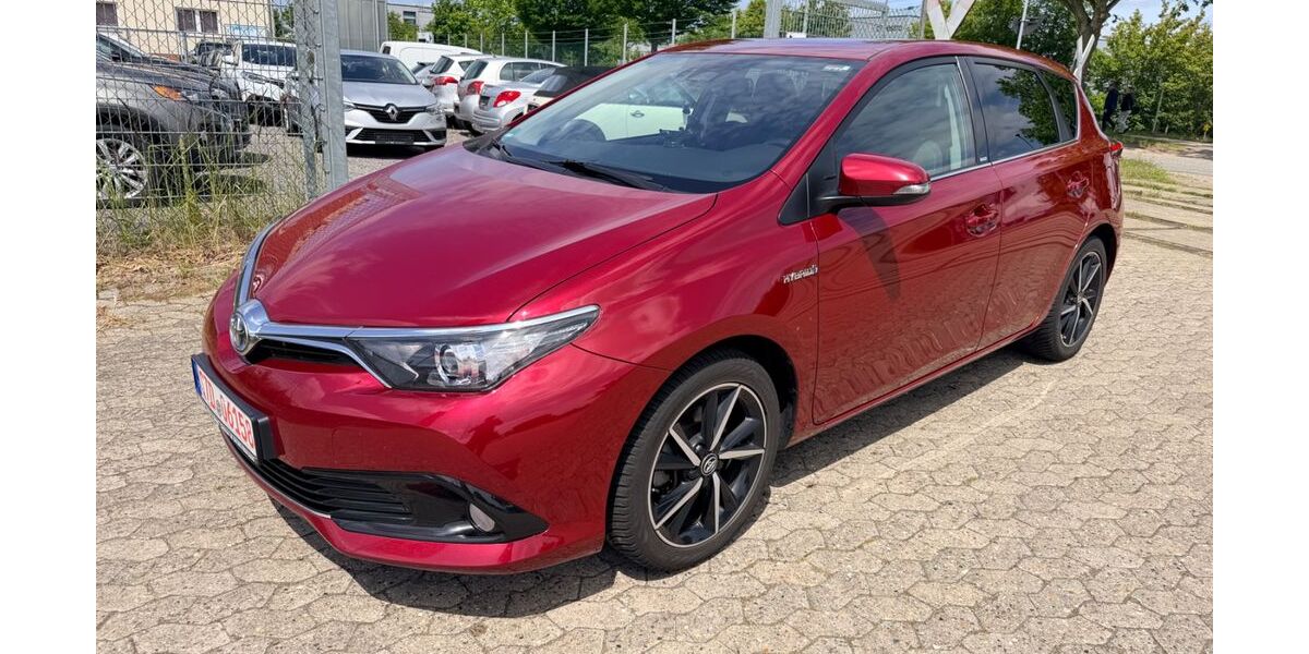 Toyota Auris 123.000 km 12.999 &euro; Buxtehude 21614