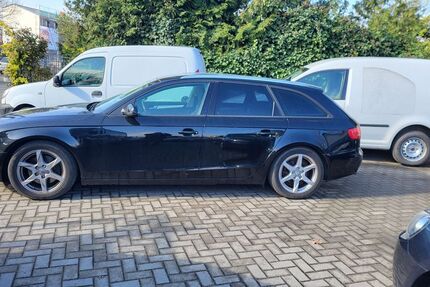 Audi A4 199.745 km 4.666 &euro; Hamburg 20539