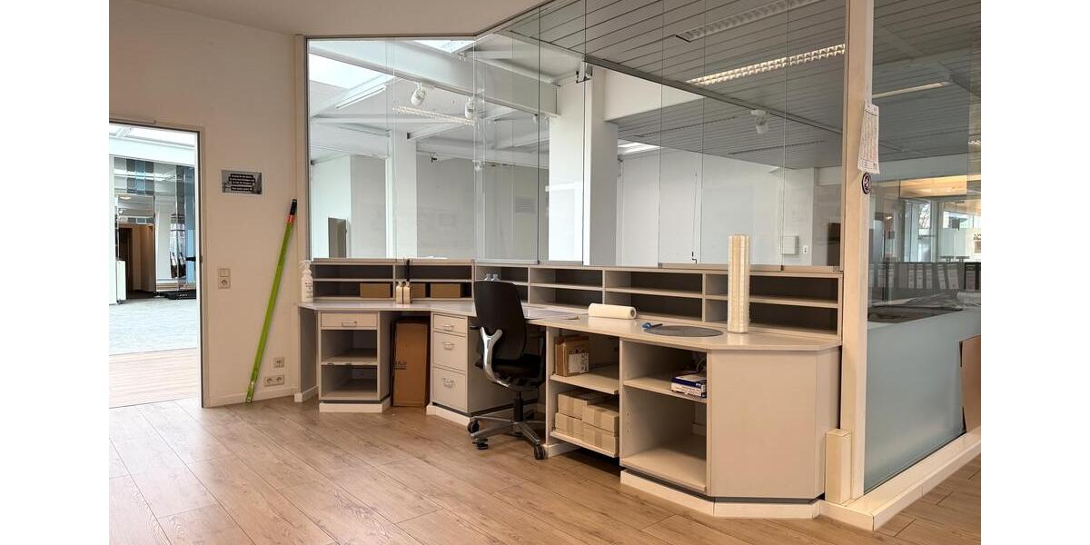 Gewerbeobjekt Pinneberg - 3.300&euro; | Angebot:24711300