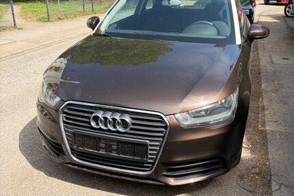 Audi A1 183.000 km 3.700 &euro; Hamburg 22117