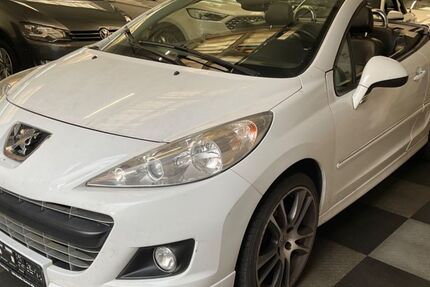 Peugeot 207 156.522 km 2.350 &euro; Hamburg 22087