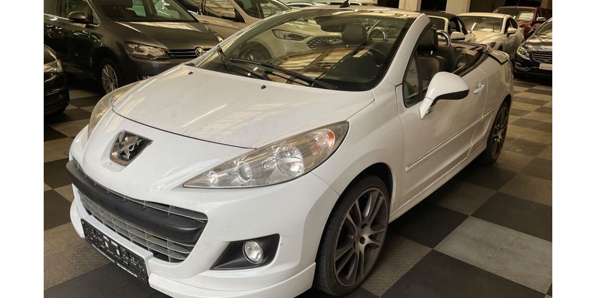 Peugeot 207 156.522 km 2.350 &euro; Hamburg 22087