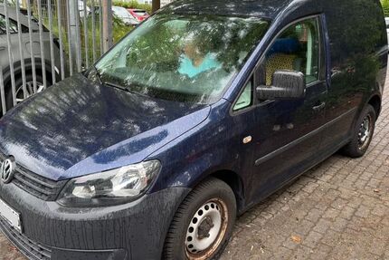 VW Caddy 78.000 km 7.350 &euro; Hamburg 22043