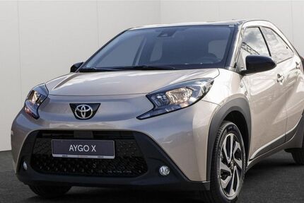 Toyota Aygo (X) 2.000 km 19.490 &euro; Ahrensburg 22926