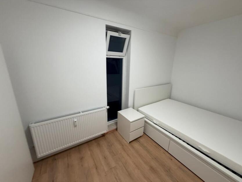 Ab 01.12. 2 Zimmer Whg in 21031 HH Lohbruegge zimmer