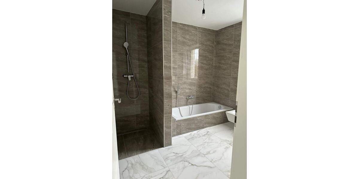 Hochwertig ausgestattete 2 Zi.-Wohnung mit Balkon in Winsen-Luhe 2 zimmer