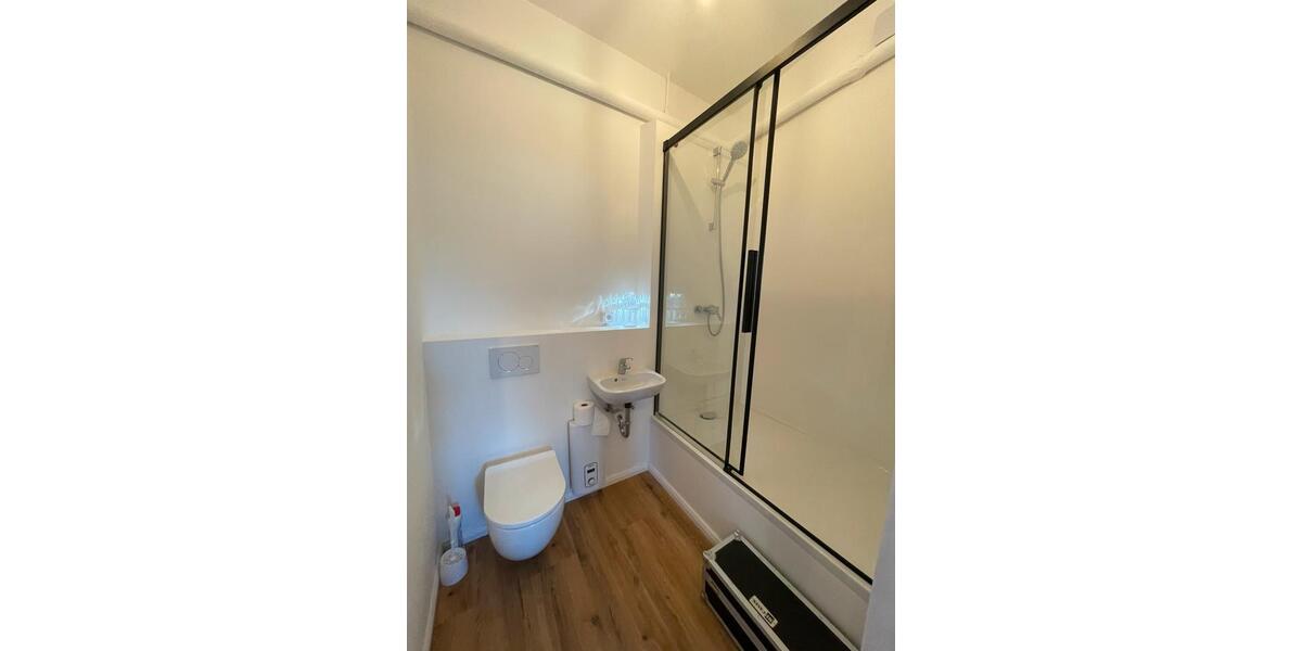 Wohnen auf Zeit: möbliertes Mini-Loft Studio zur Miete in Wedel 1 zimmer