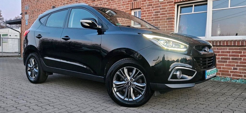 Hyundai ix35 97.400 km 9.490 &euro; Hamburg 21217