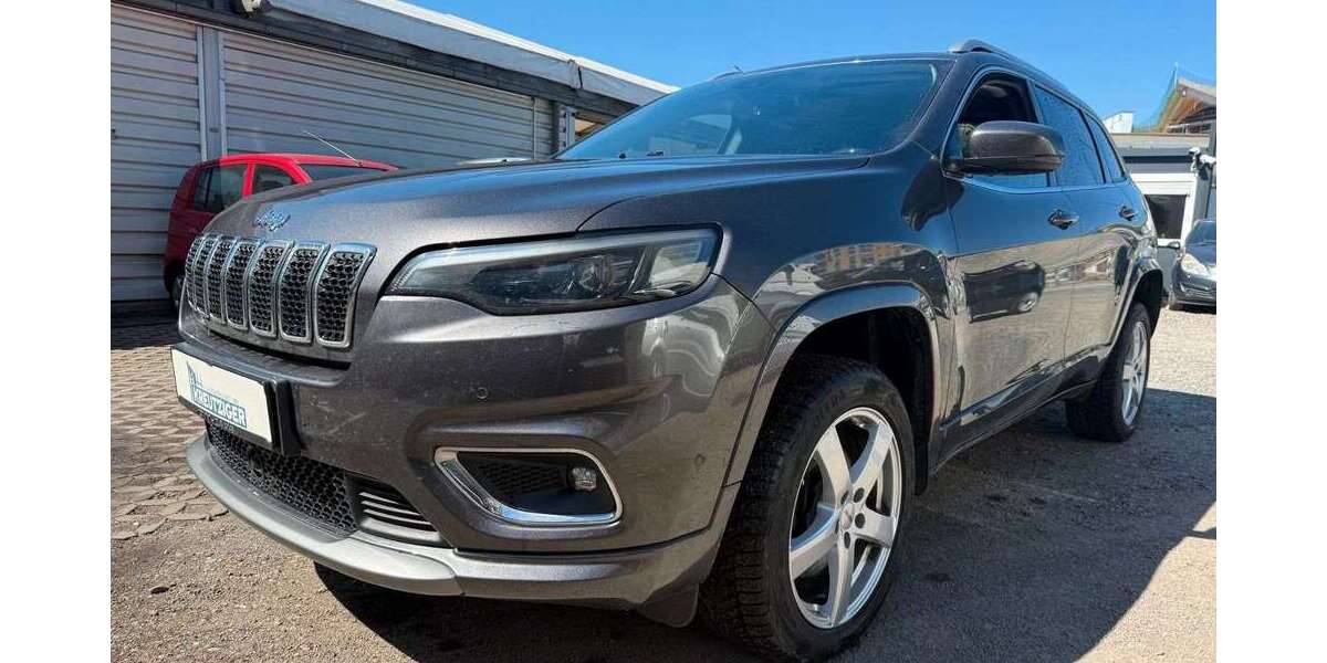 Jeep Cherokee 133.591 km 14.990 &euro; Hamburg 22179