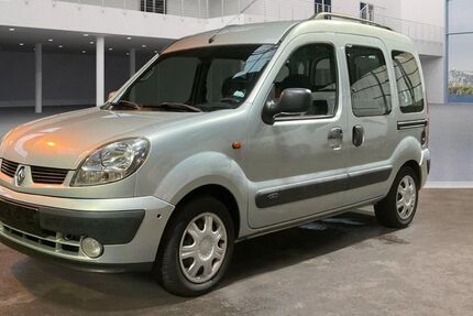 Renault Kangoo 180.000 km 3.800 &euro; Hamburg 22113