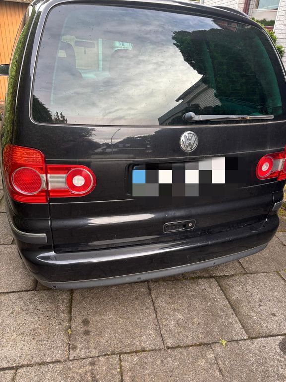 VW Sharan 294.000 km 1.950 € Hamburg 21147