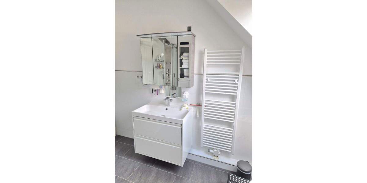 Reihenmittelhaus Norderstedt Harksheide - 4 Zimmer, 114 m&sup2;, 1.920&euro; | Angebot:25176429