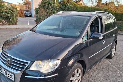 VW Touran 245.604 km 5.500 &euro; Uetersen 25436