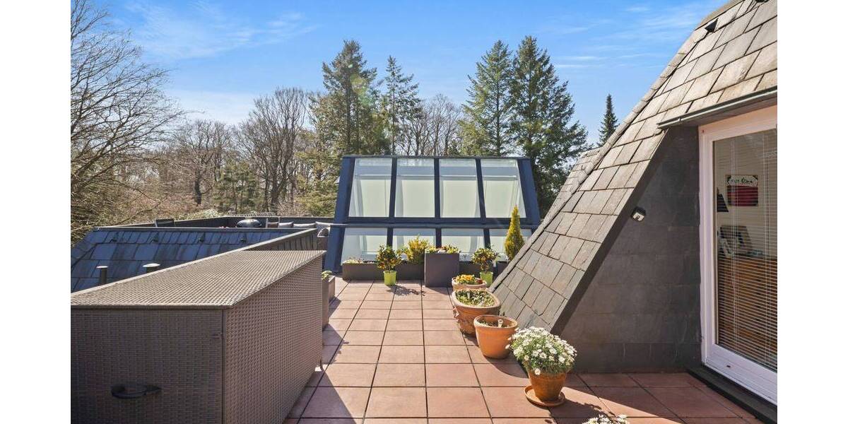 Etagenwohnung Hamburg / Wellingsbüttel Wellingsbüttel - 4 Zimmer, 201 m&sup2;, 1.390.000&euro; | Angebot:26672491