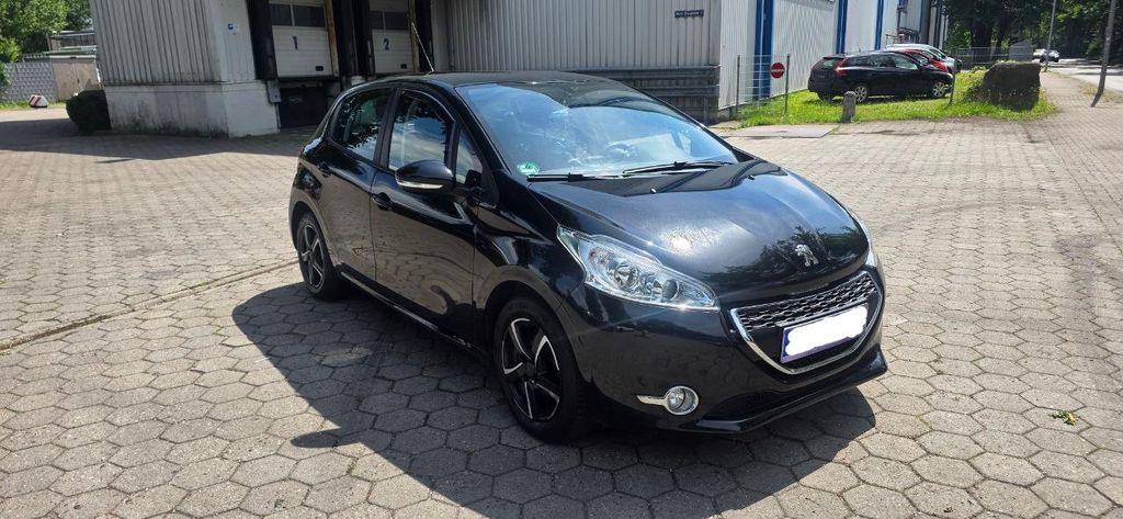 Peugeot 208 138.000 km 4.190 &euro; Norderstedt 22848