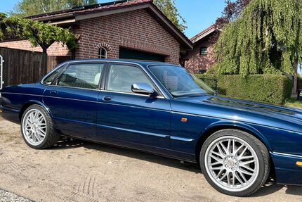 Jaguar XJ 74.602 km 15.999 &euro; Barsbüttel 22885