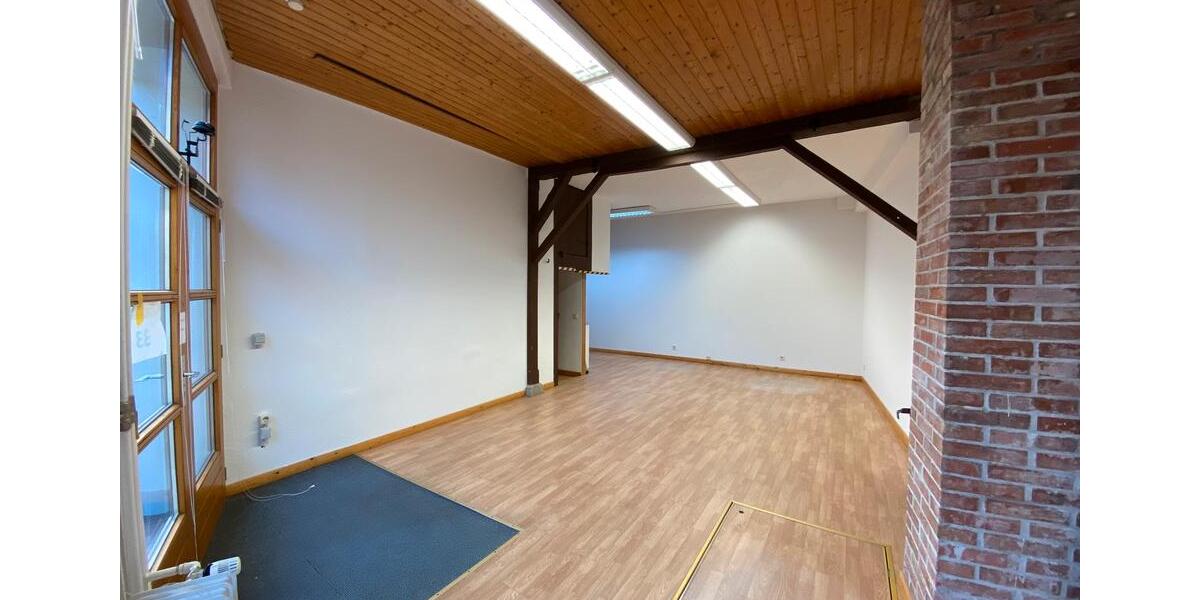 Helle Büro- oder Ladenfläche zimmer