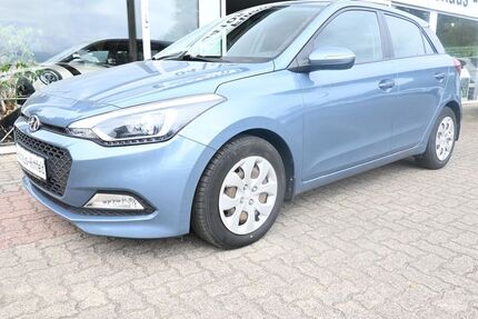 Hyundai i20 49.000 km 12.950 € Hittfeld bei Hamburg 21218