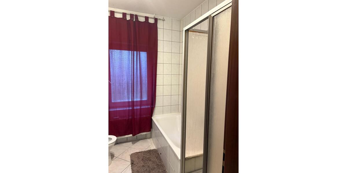 Anlageobjekt mit Spitzenrendite (vermietet oder frei lieferbar ) 10 zimmer