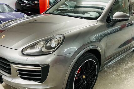 Porsche Cayenne 167.949 km 29.600 &euro; Hamburg 20537