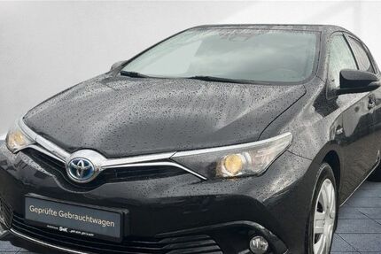Toyota Auris 69.200 km 16.480 &euro; Buchholz 21244