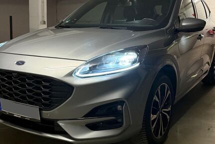 Ford Kuga 30.000 km 22.899 &euro; Hamburg 22175