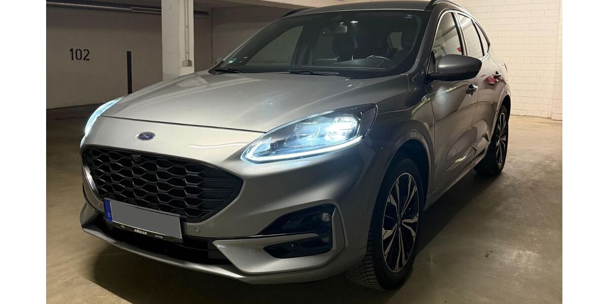 Ford Kuga 30.000 km 22.899 &euro; Hamburg 22175