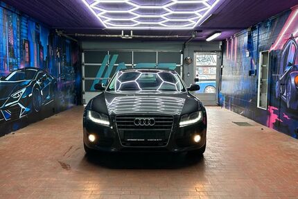 Audi A5 211.800 km 7.999 &euro; Hamburg 22525
