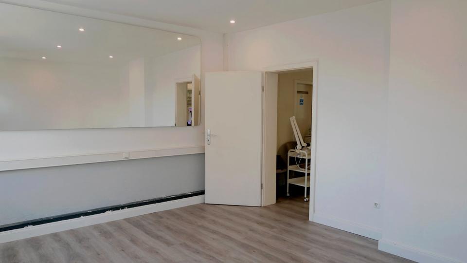 Gewerbeobjekt Hamburg Harburg - 700&euro; | Angebot:26228510