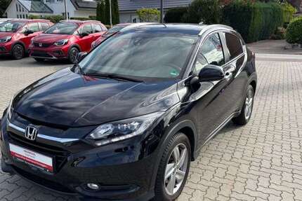 Honda HR-V 75.727 km 15.990 € Braak 22145
