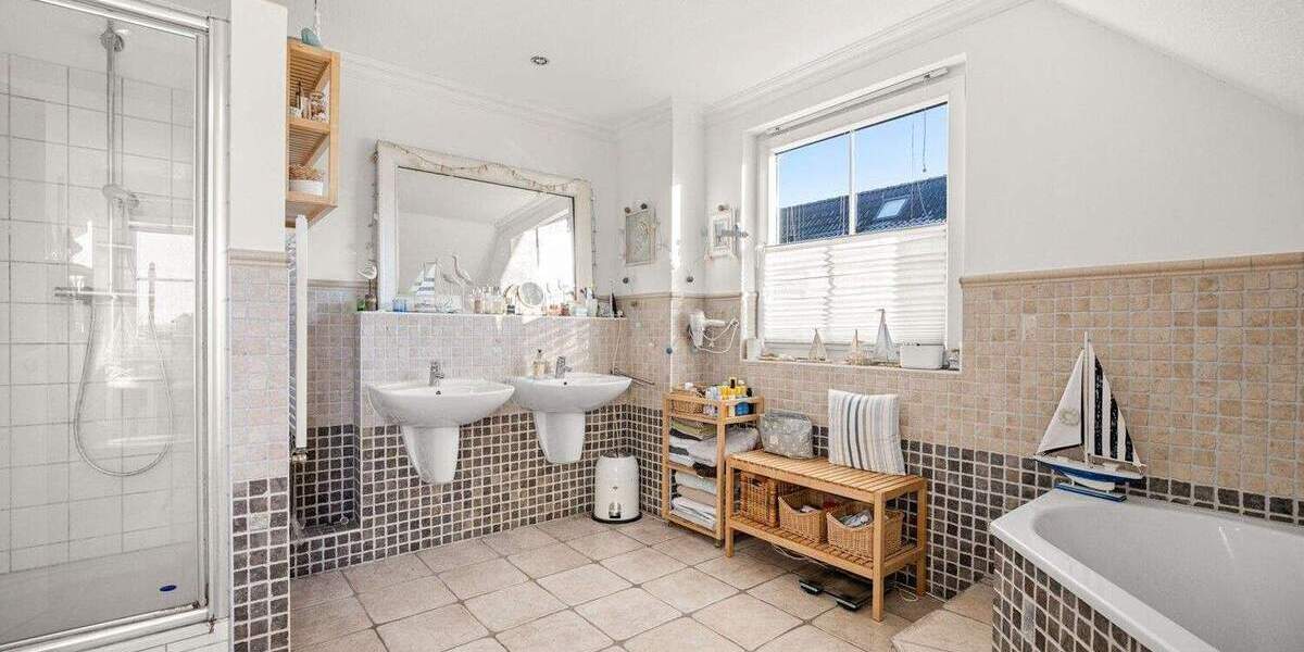 Einfamilienhaus Hamburg Altengamme - 5 Zimmer, 153 m&sup2;, 729.000&euro; | Angebot:25821707