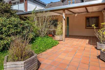 Haus zum Kaufen in Norderstedt 529.000 € 143.04 m² 6 zimmer