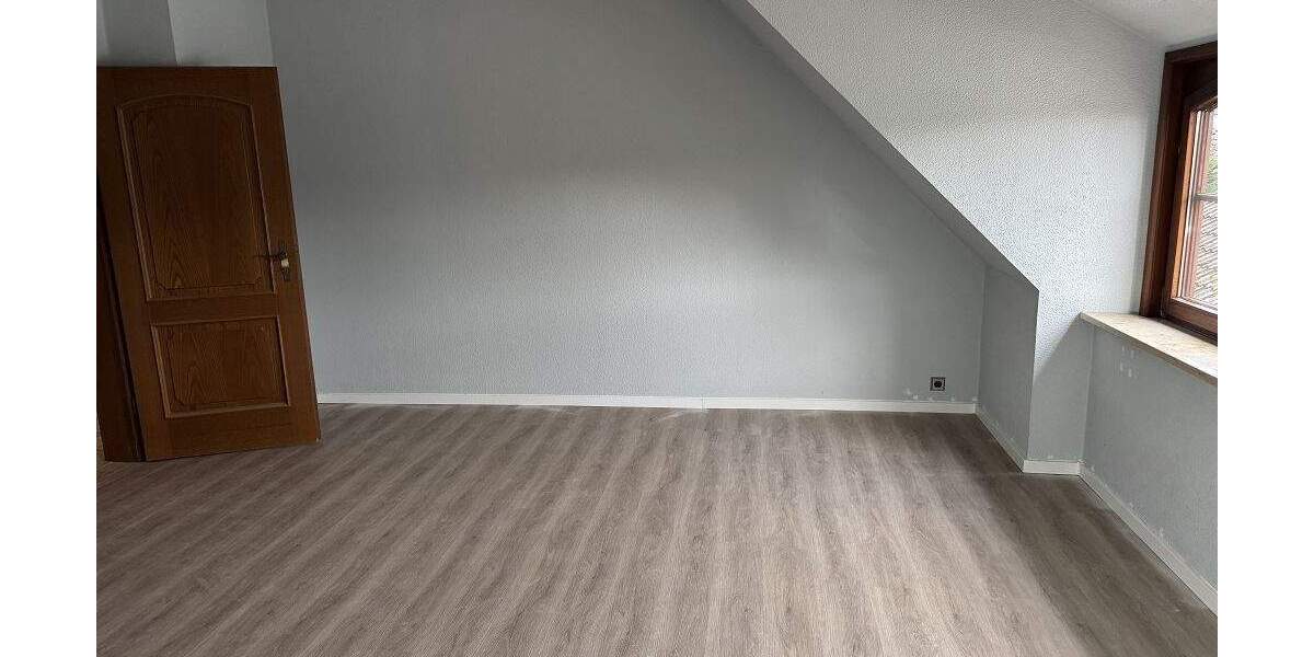 Etagenwohnung Hamburg Neugraben-Fischbek - 3 Zimmer, 124 m&sup2;, 1.116&euro; | Angebot:25317483