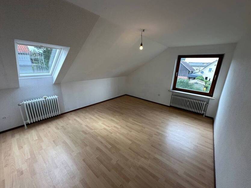 *** Großes Zweifamilienhaus mit viel Platz & Raum für 2 Generationen oder zum Arbeiten & Wohnen ***