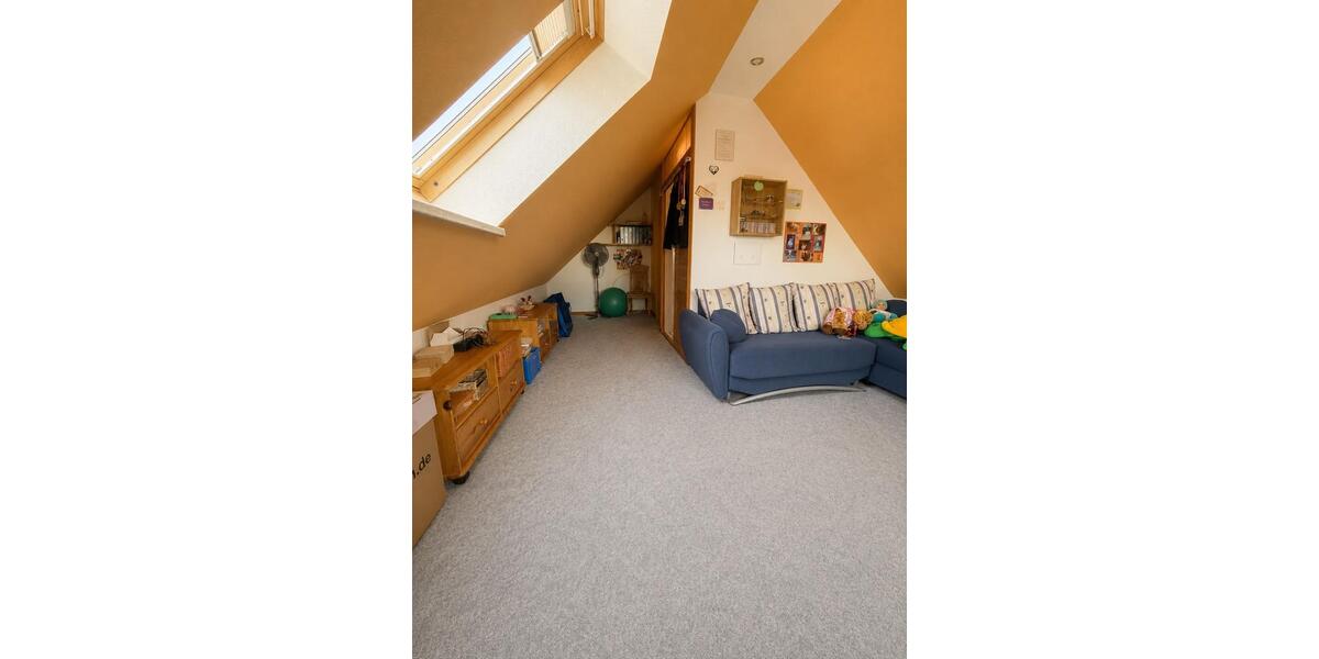 Dachgeschoßwohnung Neu Wulmstorf - 4 Zimmer, 90 m&sup2;, 257.000&euro; | Angebot:26314290