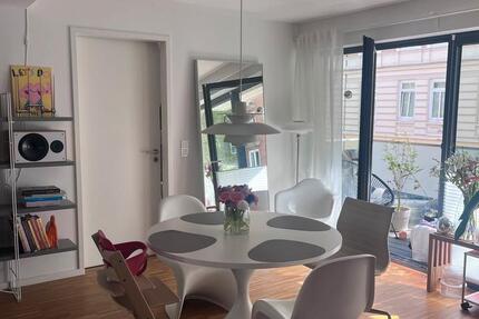 Wohnung Hamburg Eimsbüttel - 3 Zimmer, 72 m&sup2;, 1.680&euro; | Angebot:26380799