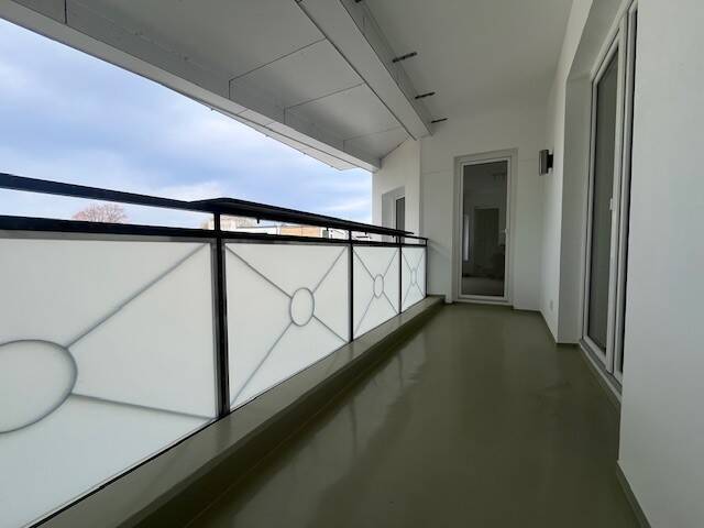 Etagenwohnung Hamburg Uhlenhorst - 3 Zimmer, 90 m&sup2;, 2.450&euro; | Angebot:25748593