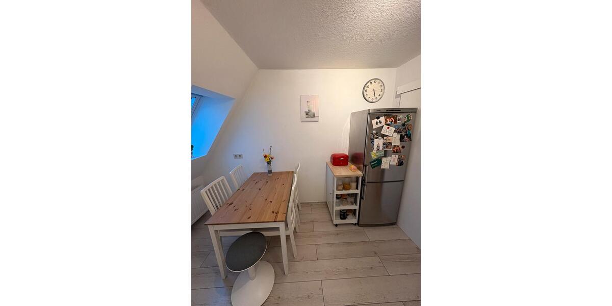 Dachgeschoßwohnung Hamburg Bahrenfeld - 3 Zimmer, 60 m&sup2;, 1.500&euro; | Angebot:25075979