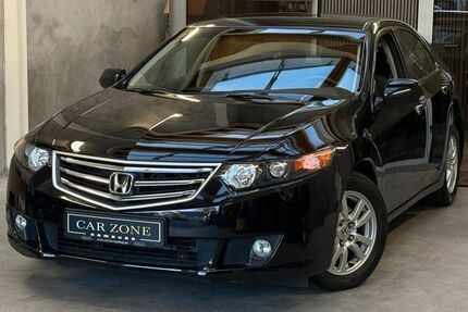 Honda Accord 82.380 km 11.990 &euro; Hamburg 20539