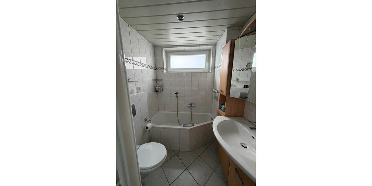 Etagenwohnung Glinde - 3 Zimmer, 85 m&sup2;, 249.900&euro; | Angebot:27177862