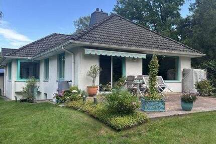 Hamburg Rissen: Gepflegter Bungalow mit schönem Grundstück in attraktiver Lage Ausbaureserve 4 zimmer