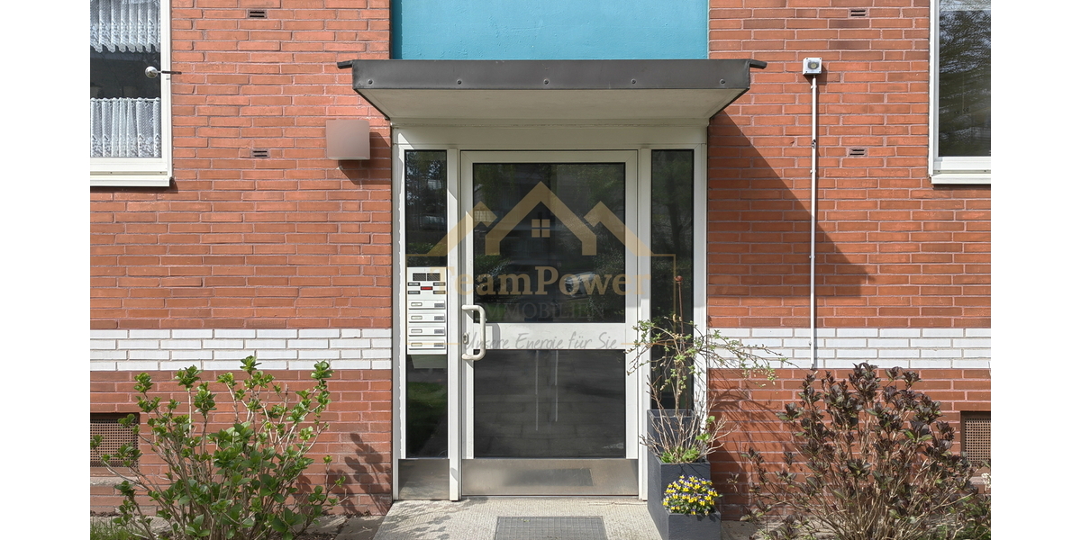 Wohnen nahe AEZ: 3,5 Zimmer, Balkon & TG - Stellplatz im Hochparterre - Erdgeschoßwohnung Hamburg Wandsbek | Angebot:26294180