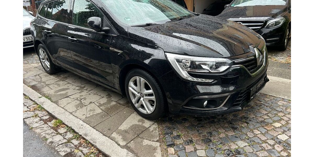 Renault Megane 151.000 km 7.900 &euro; Hamburg 22297