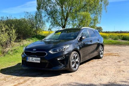 Kia ceed / Ceed 113.214 km 14.500 &euro; Geesthacht 21502