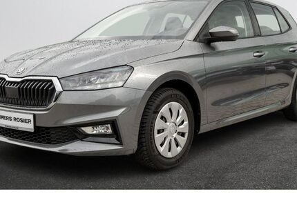 Skoda Fabia 14.450 km 17.740 &euro; Pinneberg 25421