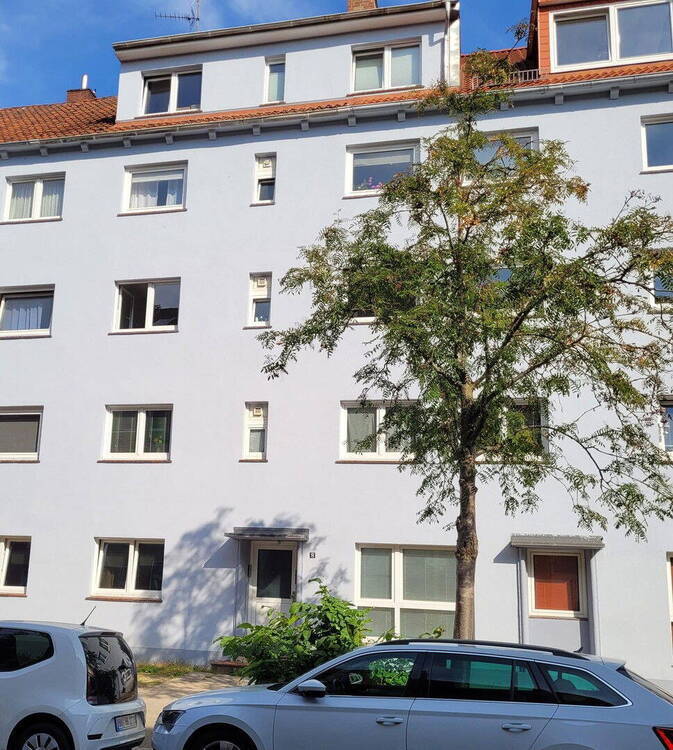 OHNE COURTAGE, 63 qm vermietete Erdgeschoßwohnung in Barmbek